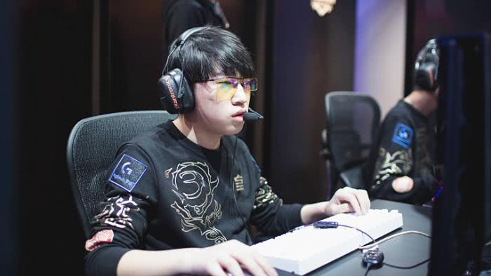 本场比赛 本场比赛