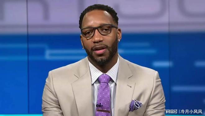 不断回望初 不断回望初