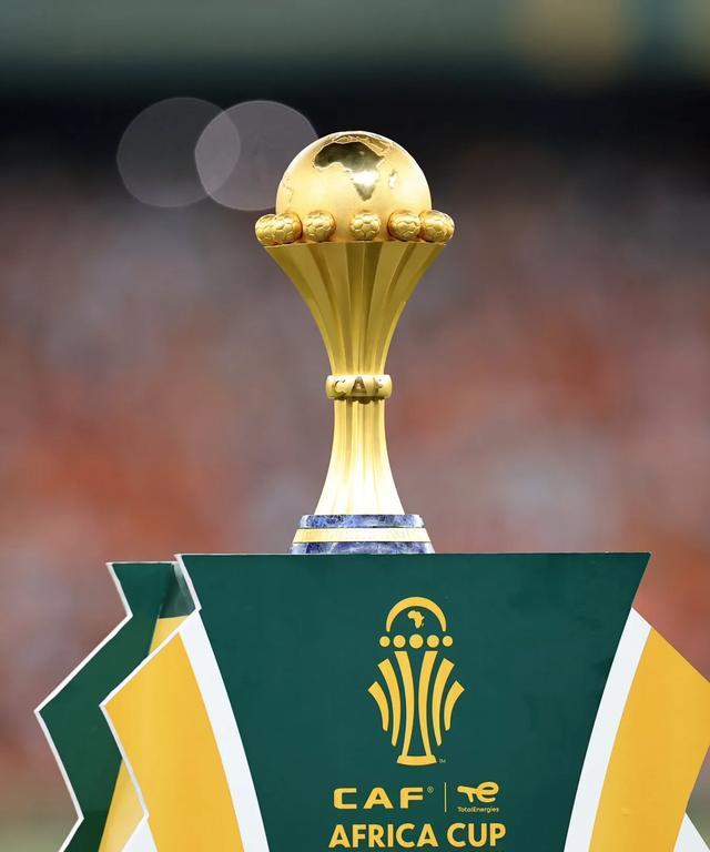 强侧持球人 强侧持球人