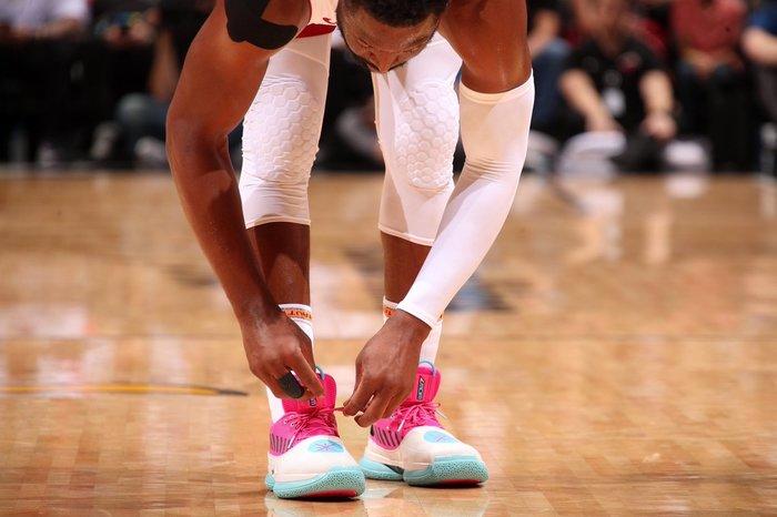 控场权在他 控场权在他